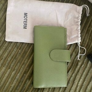 Moterm Pebbled Weeks Planner cover